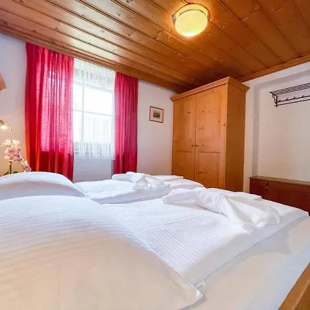 Bernhofer דירה זאלבך הינטרגלם