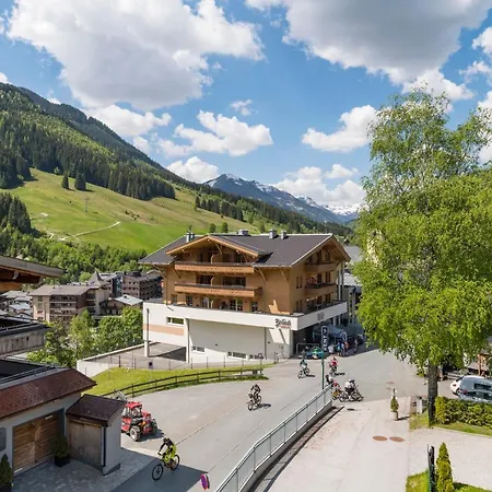 Bernhofer Apartment Saalbach-Hinterglemm