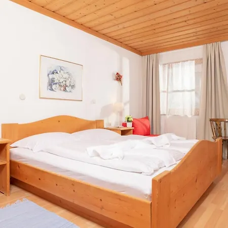 Bernhofer זאלבך הינטרגלם