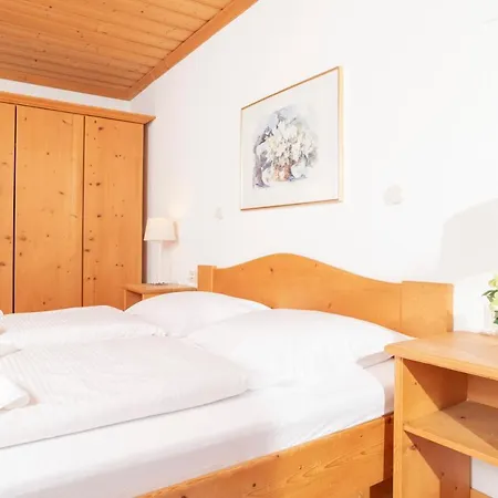 Bernhofer זאלבך הינטרגלם